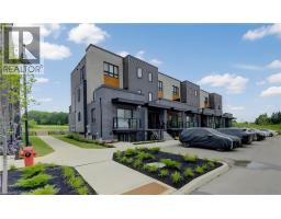 235 CHAPEL HILL Drive Unit# 14, Kitchener, Ontario