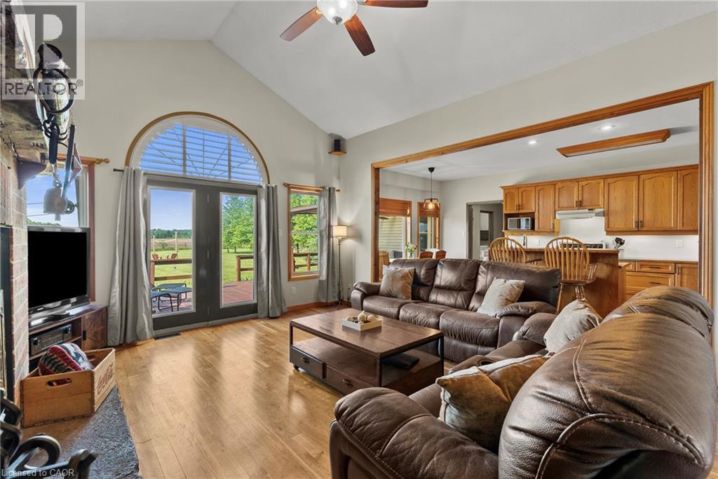98 Smith Road, Stoney Creek, Ontario  L8J 2Z3 - Photo 11 - 40841277