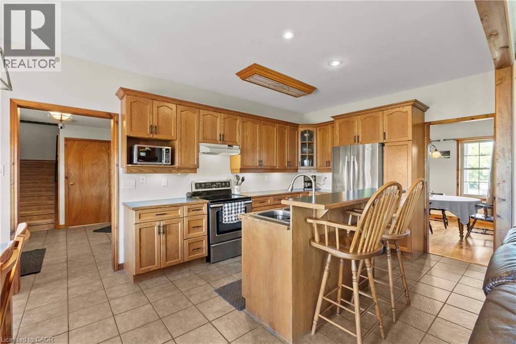 98 Smith Road, Stoney Creek, Ontario  L8J 2Z3 - Photo 13 - 40841277