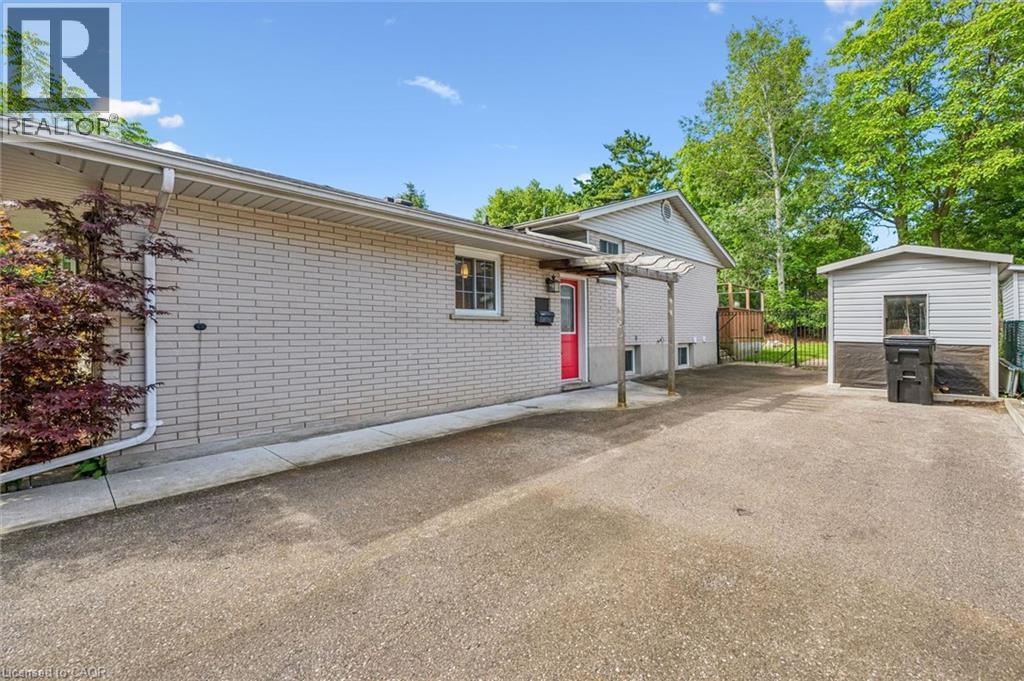 107 Queenston Drive, Kitchener, Ontario  N2B 2V2 - Photo 3 - 40841262