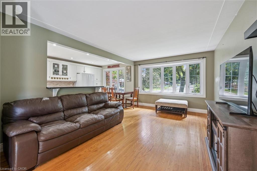 107 Queenston Drive, Kitchener, Ontario  N2B 2V2 - Photo 8 - 40841262