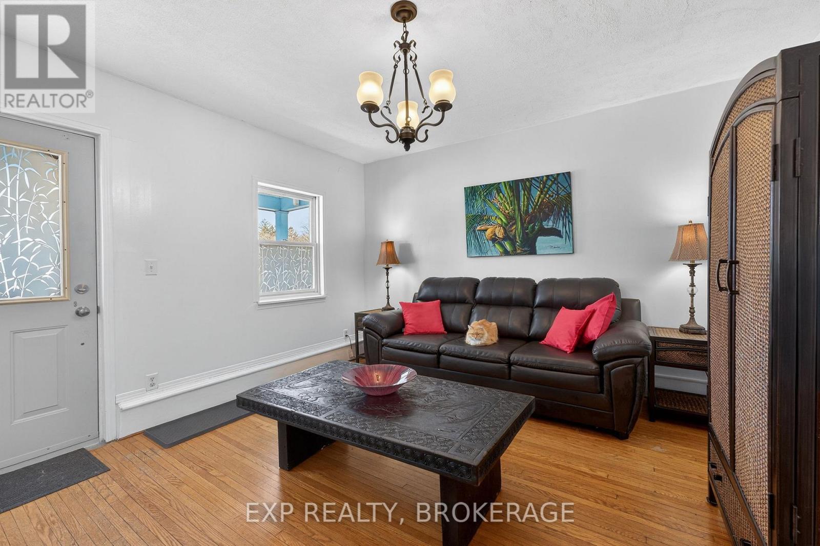 45 Main Street, Gananoque, Ontario  K7G 2L8 - Photo 6 - X13477950