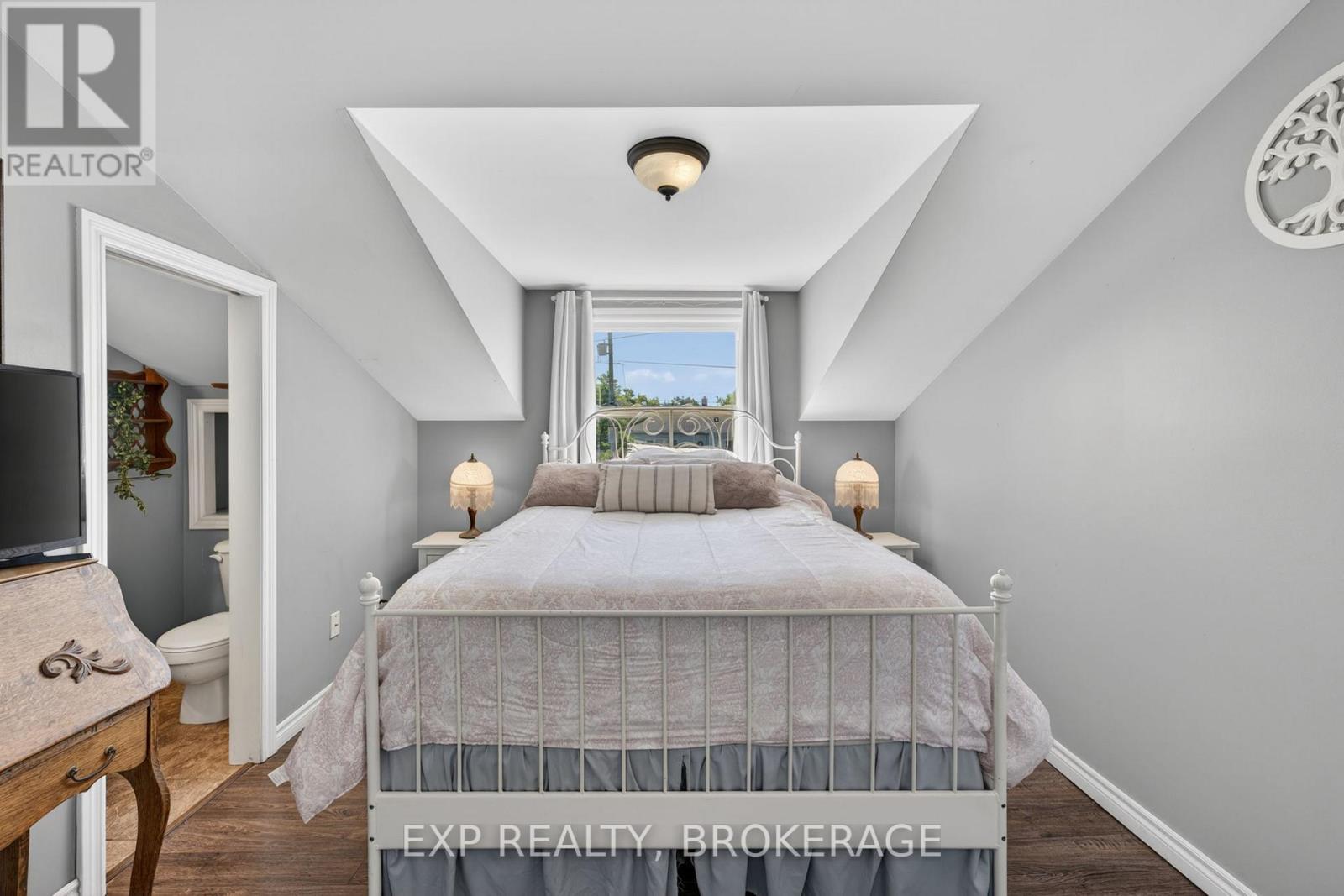 911 Division Street, Kingston, Ontario  K7K 4C6 - Photo 16 - X13477962