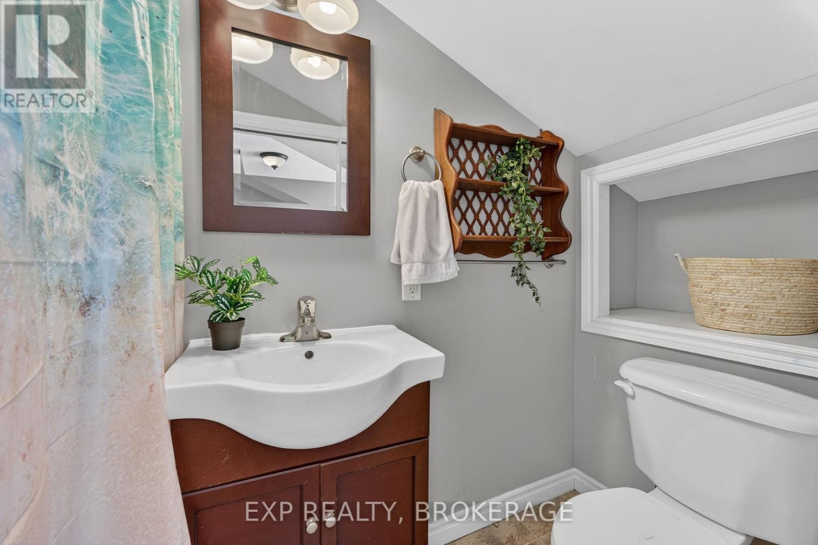 911 Division Street, Kingston, Ontario  K7K 4C6 - Photo 18 - X13477962