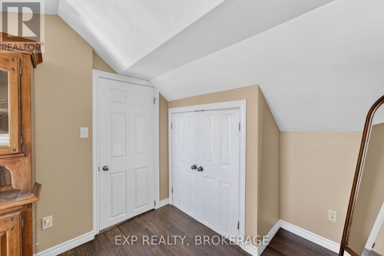 911 Division Street, Kingston, Ontario  K7K 4C6 - Photo 19 - X13477962