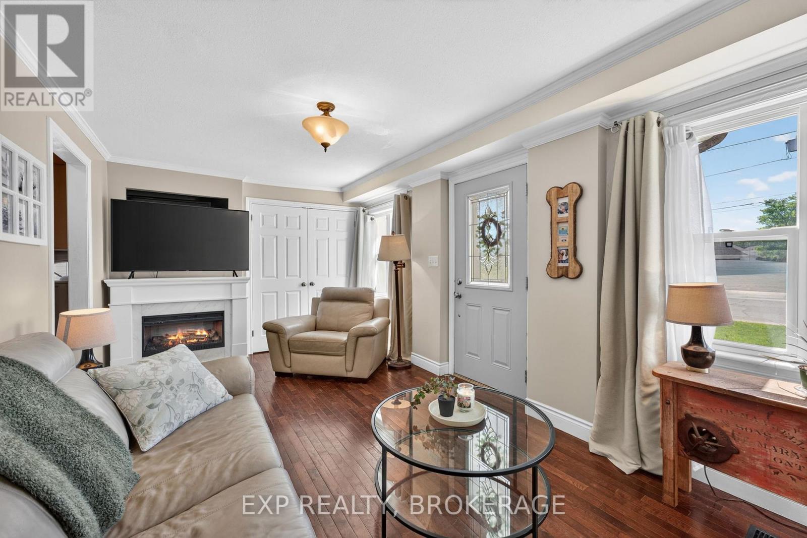 911 Division Street, Kingston, Ontario  K7K 4C6 - Photo 5 - X13477962