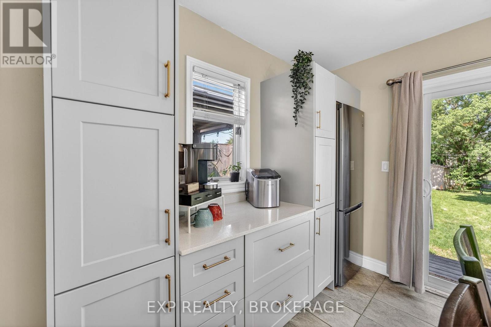 911 Division Street, Kingston, Ontario  K7K 4C6 - Photo 8 - X13477962