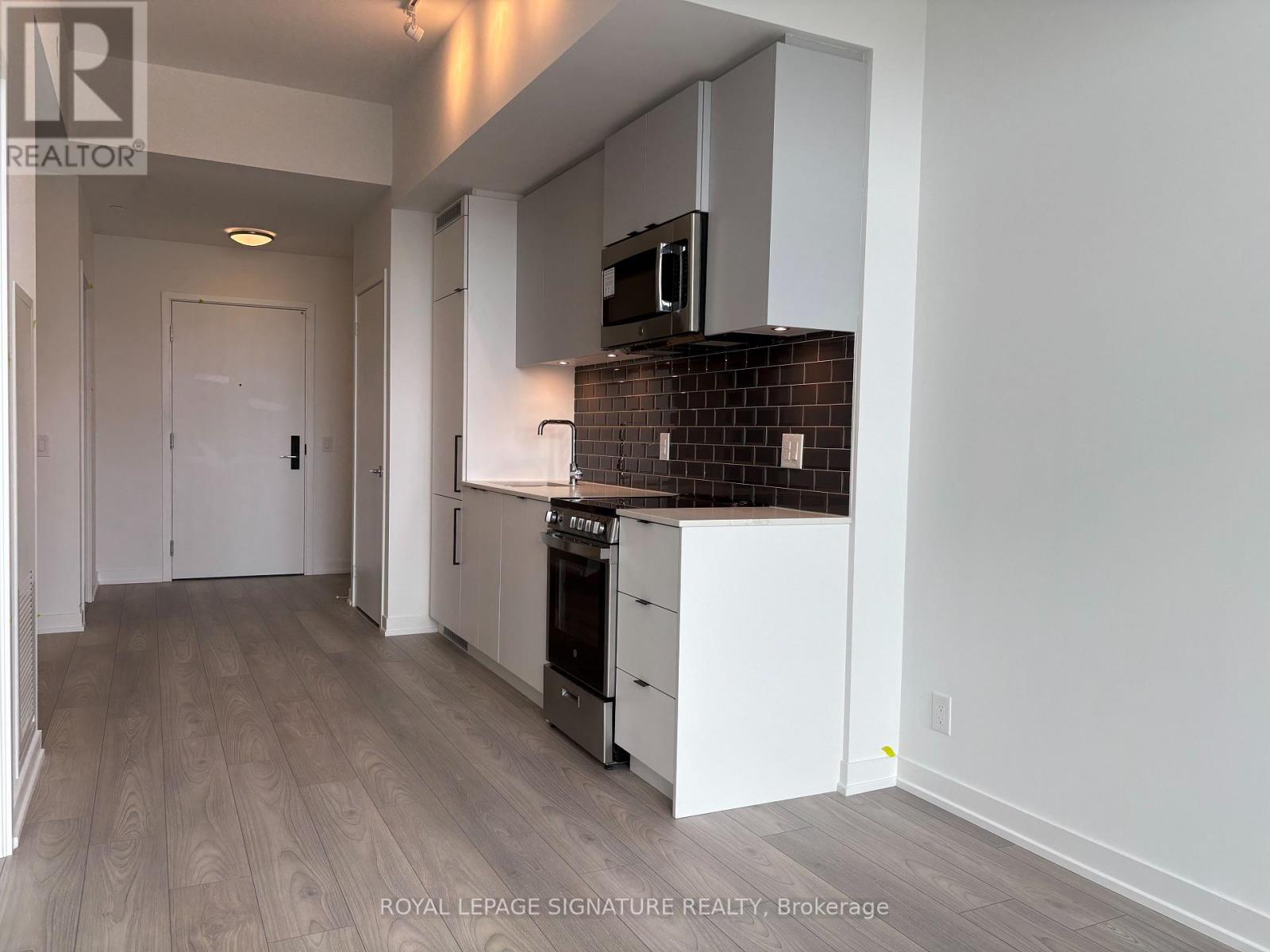 1108 - 285 Dufferin Street, Toronto, Ontario  M6K 0J2 - Photo 2 - W13477558