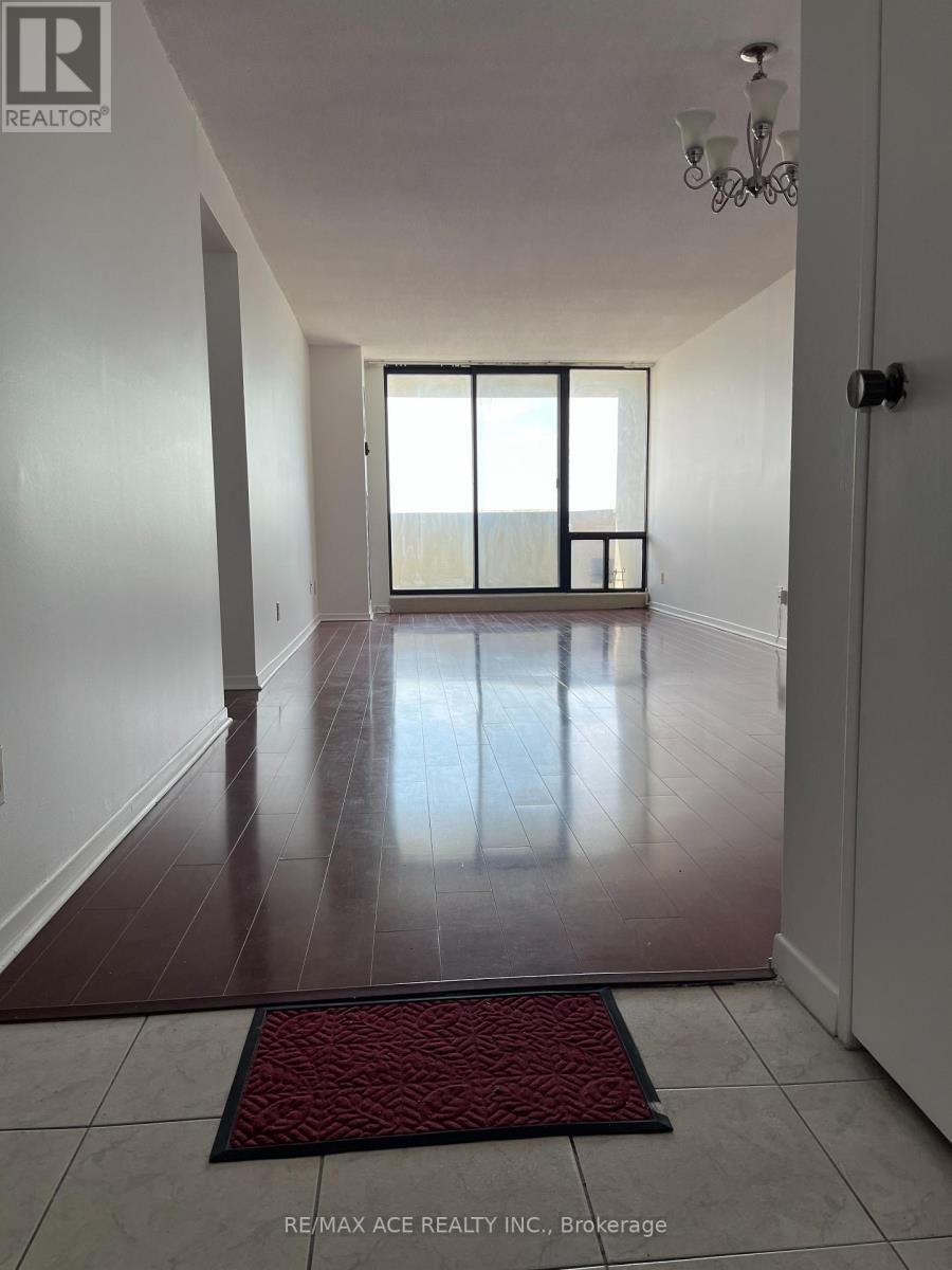 2807 - 10 Tangreen Court, Toronto, Ontario  M2M 4B9 - Photo 12 - C13170768