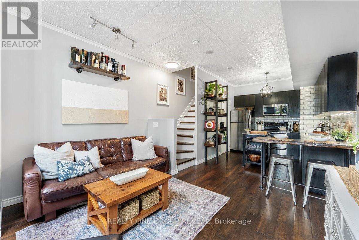 112 - 15 Brunel Court, Toronto, Ontario  M5V 3Y6 - Photo 13 - C13428408