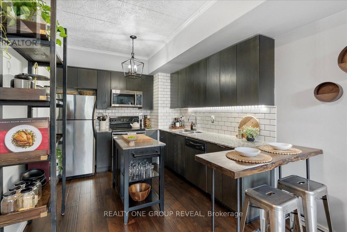 112 - 15 Brunel Court, Toronto, Ontario  M5V 3Y6 - Photo 14 - C13428408