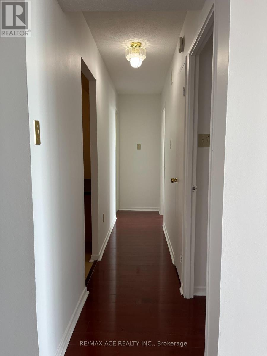 2807 - 10 Tangreen Court, Toronto, Ontario  M2M 4B9 - Photo 11 - C13170768