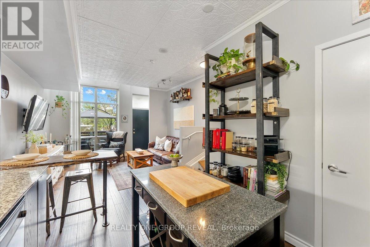 112 - 15 Brunel Court, Toronto, Ontario  M5V 3Y6 - Photo 16 - C13428408