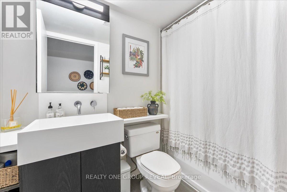 112 - 15 Brunel Court, Toronto, Ontario  M5V 3Y6 - Photo 27 - C13428408