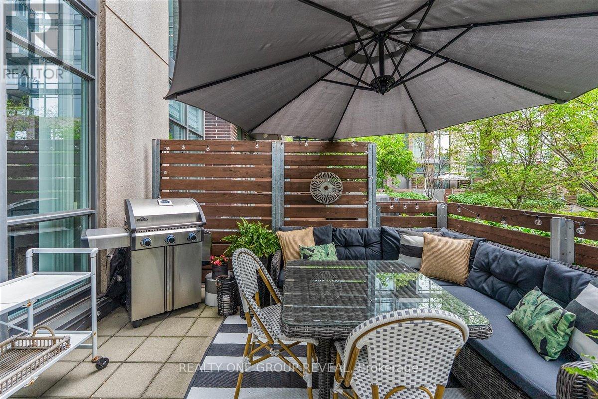 112 - 15 Brunel Court, Toronto, Ontario  M5V 3Y6 - Photo 6 - C13428408