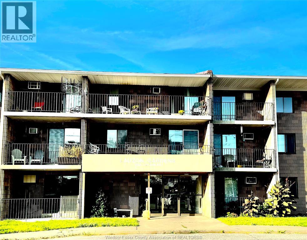MLS# 26014906: 2565 LAUZON ROAD Unit# 101, Windsor, Canada