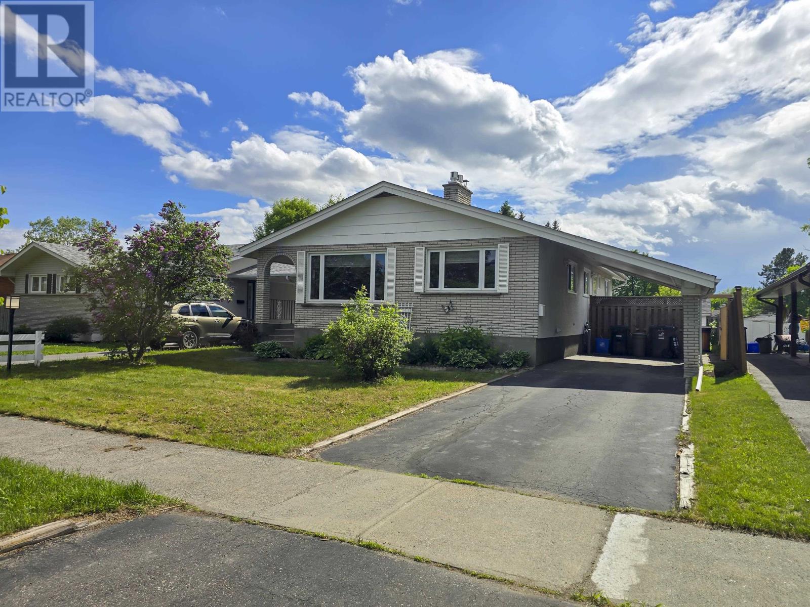 189 Evans St, Thunder Bay, Ontario  P7B 5H4 - Photo 2 - TB2601645