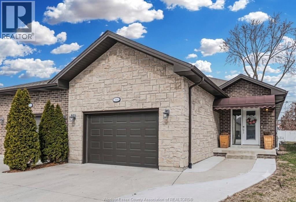 MLS# 26007011: 2554 OLIVE, Windsor, Canada