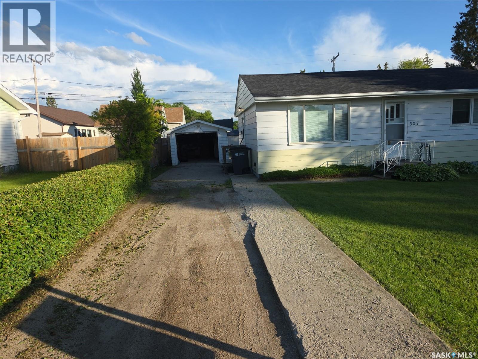 307 Gastle Street, Strasbourg, Saskatchewan  S0G 4V0 - Photo 2 - SK034219