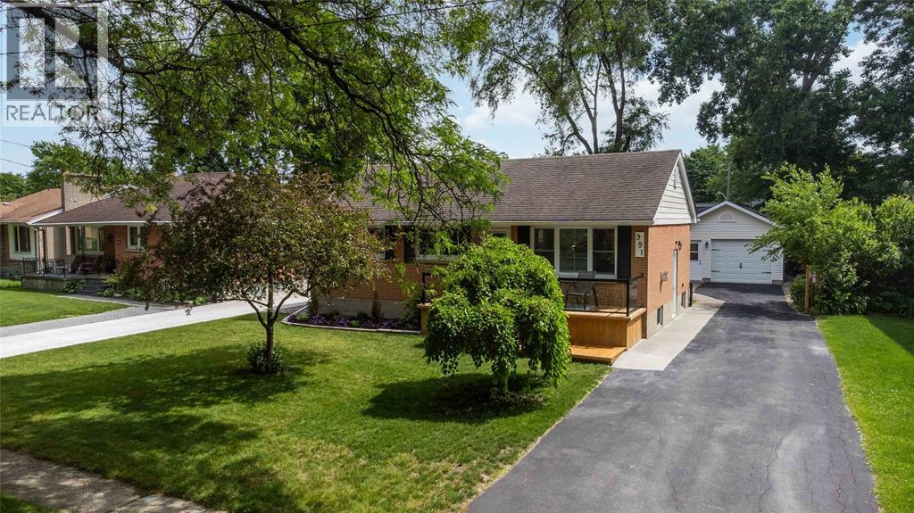 991 Germain Street, Sarnia photo 34