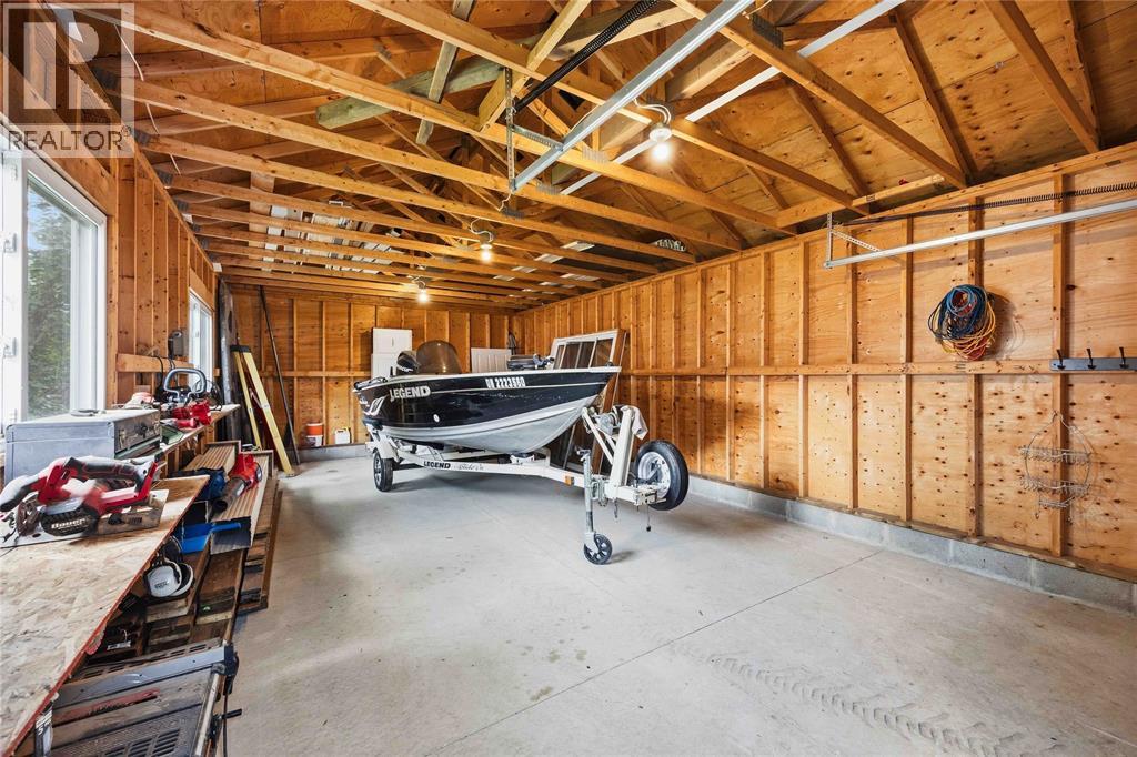 991 Germain Street, Sarnia photo 30