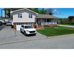 <div class="price">$349,000</div> 2 Mill Road<br>Lewisporte, Newfoundland & Labrador<br><div class='bed_bath'>4 Bed | 3 Bath</div>