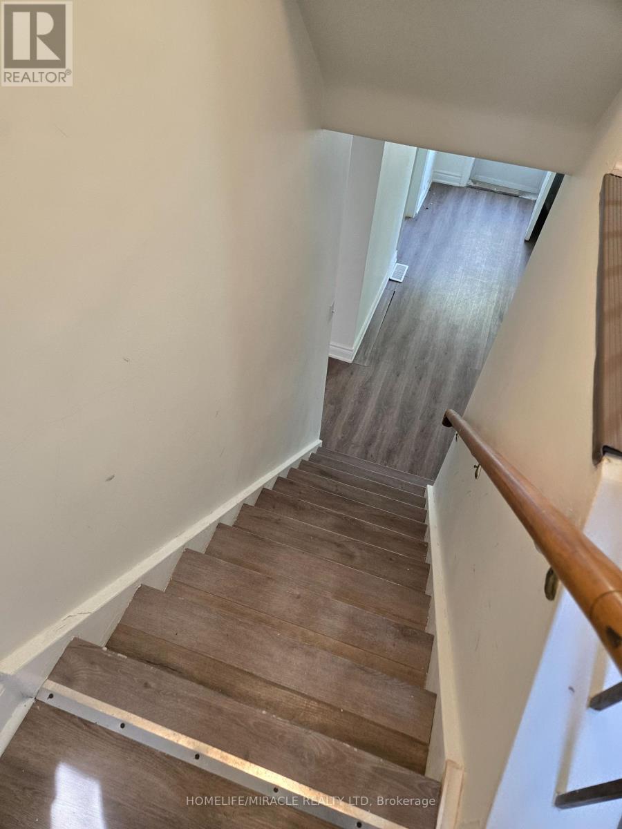 29 Codsell Avenue, Toronto, Ontario  M3H 3V7 - Photo 26 - C13462998