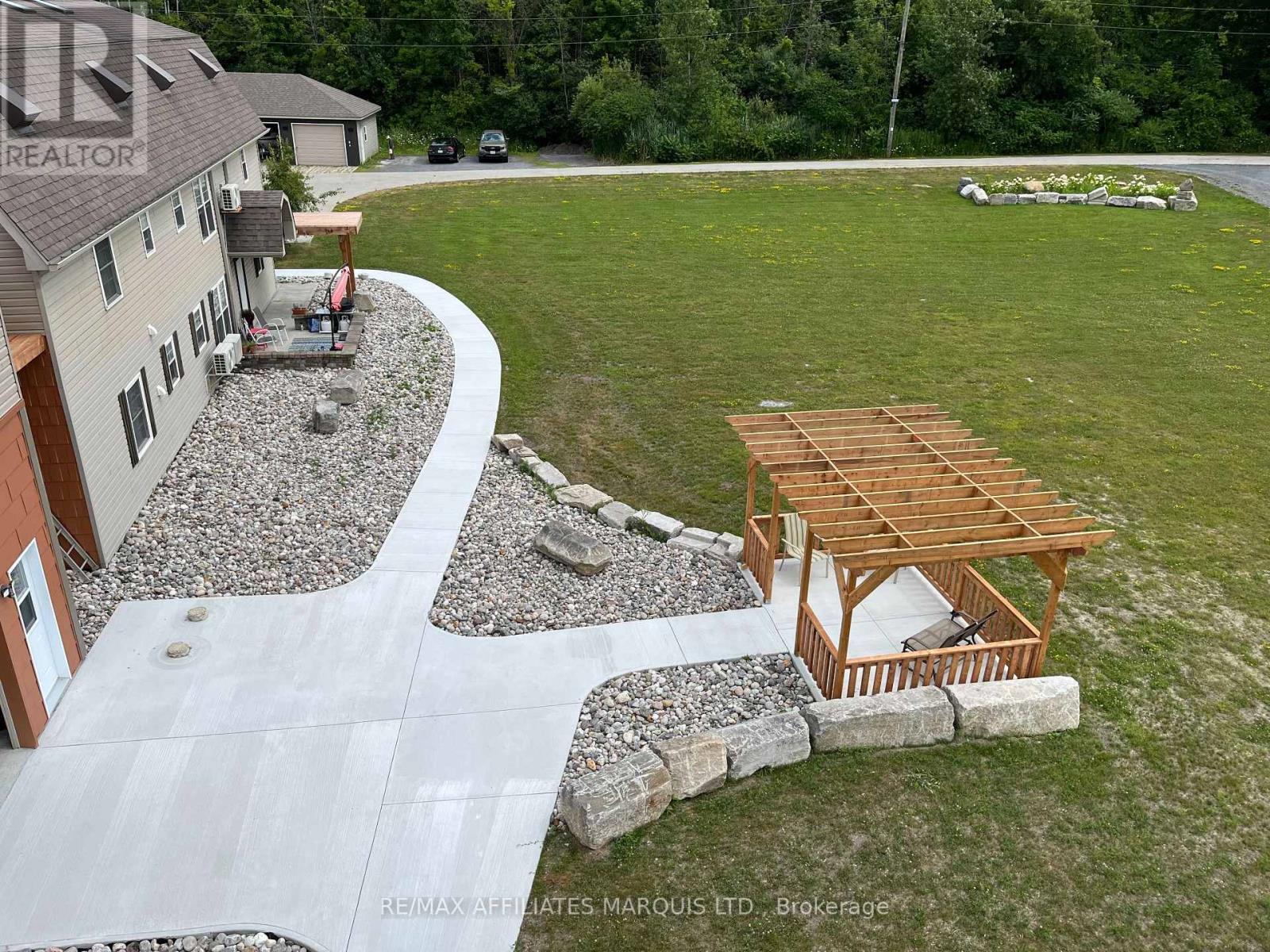 16401 County Rd 2, South Stormont, Ontario  K0C 1P0 - Photo 2 - X13466972