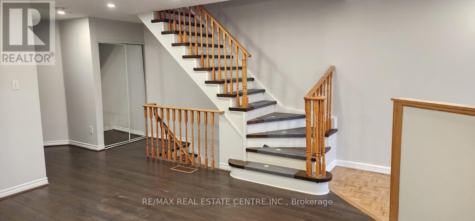 6850 Dillingwood Drive, Mississauga, Ontario  L5N 6Z9 - Photo 27 - W13477148