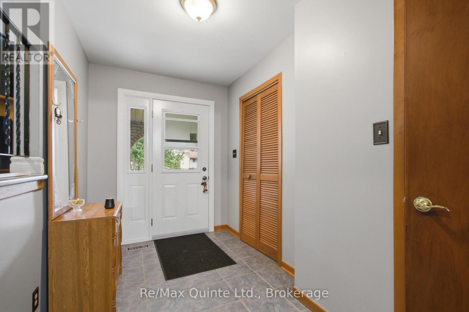 525 Whites Road, Quinte West, Ontario  K8V 5P8 - Photo 7 - X13478308