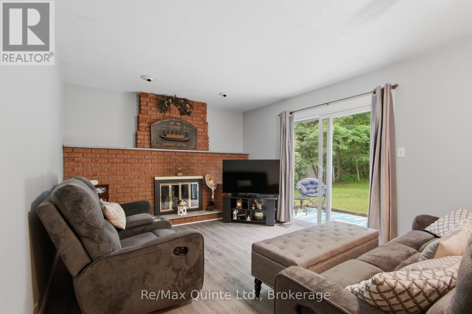 525 Whites Road, Quinte West, Ontario  K8V 5P8 - Photo 8 - X13478308