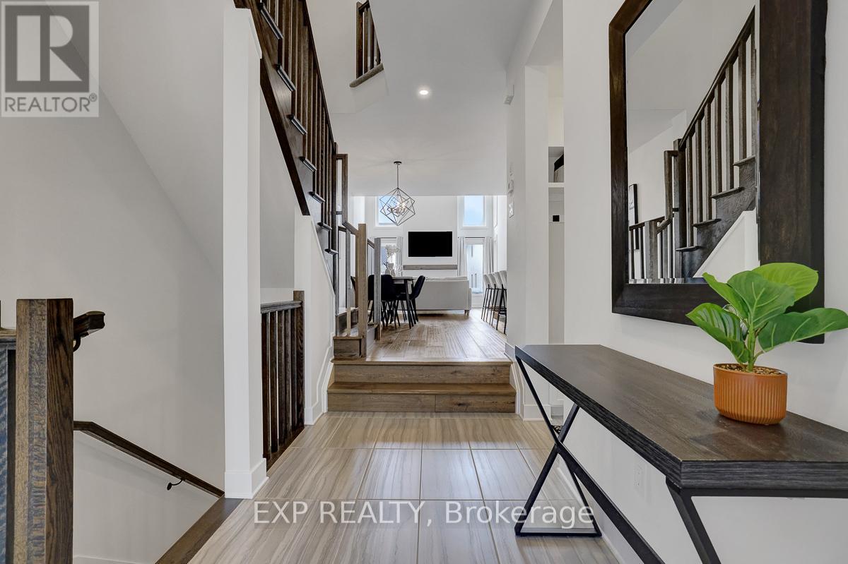 512 Triangle Street, Ottawa, Ontario  K2V 0M8 - Photo 3 - X13478446