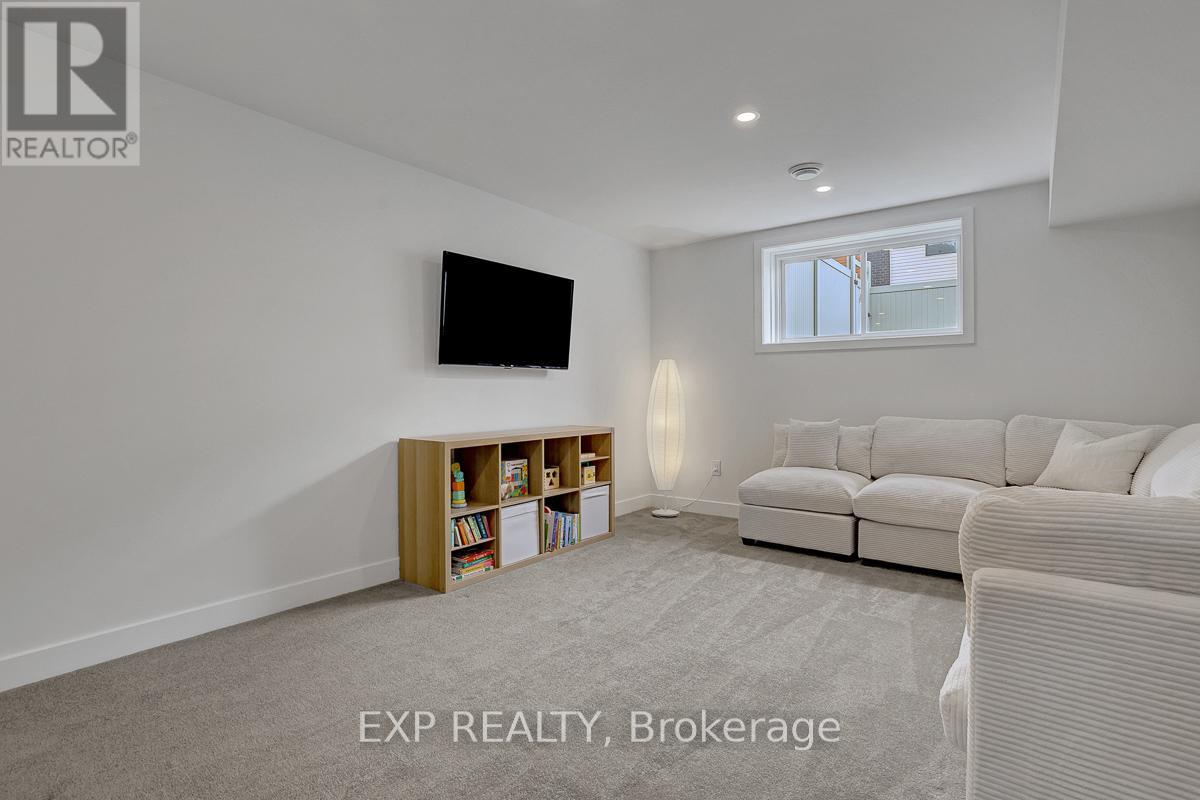 512 Triangle Street, Ottawa, Ontario  K2V 0M8 - Photo 44 - X13478446