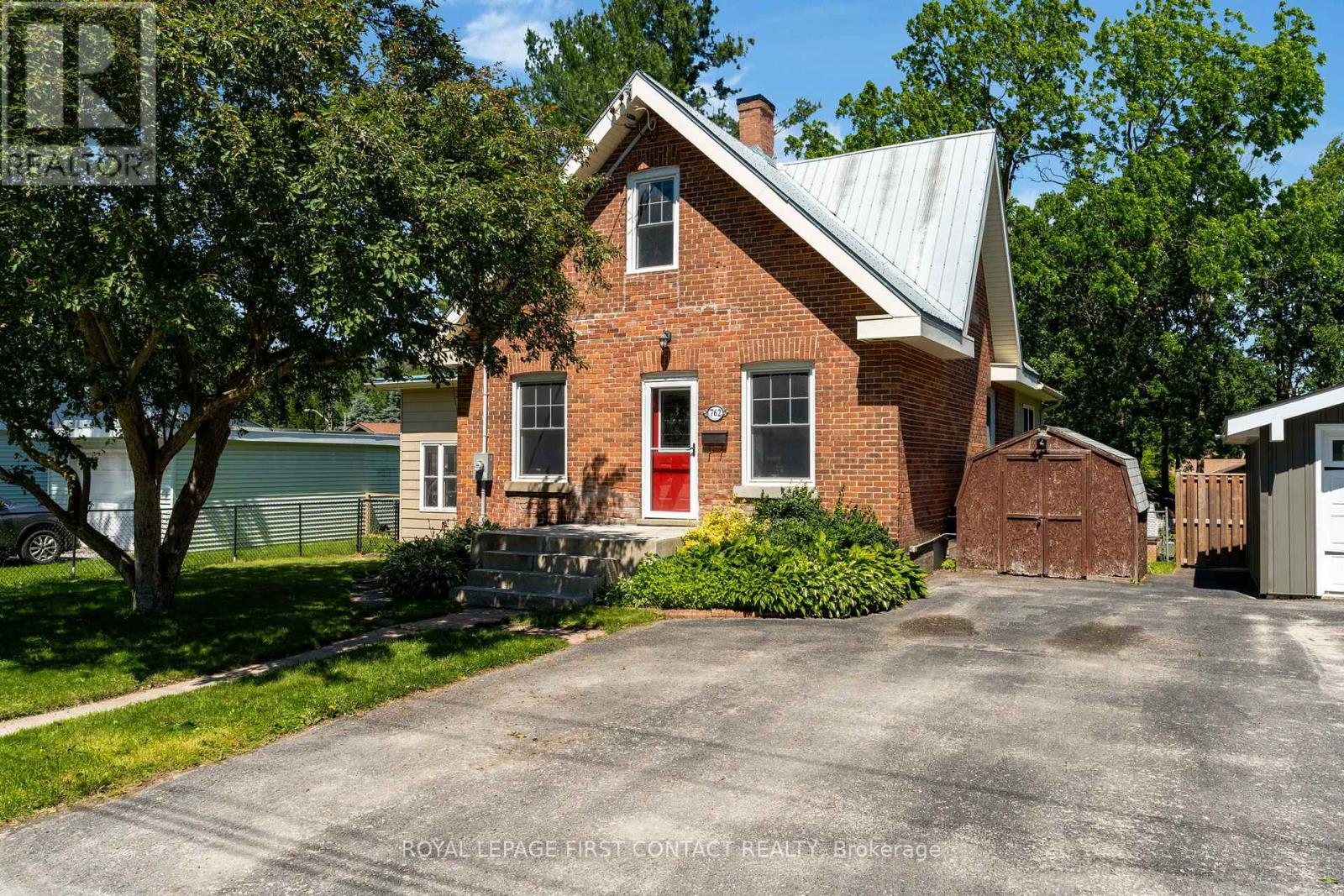 762 DOMINION AVENUE, midland, Ontario