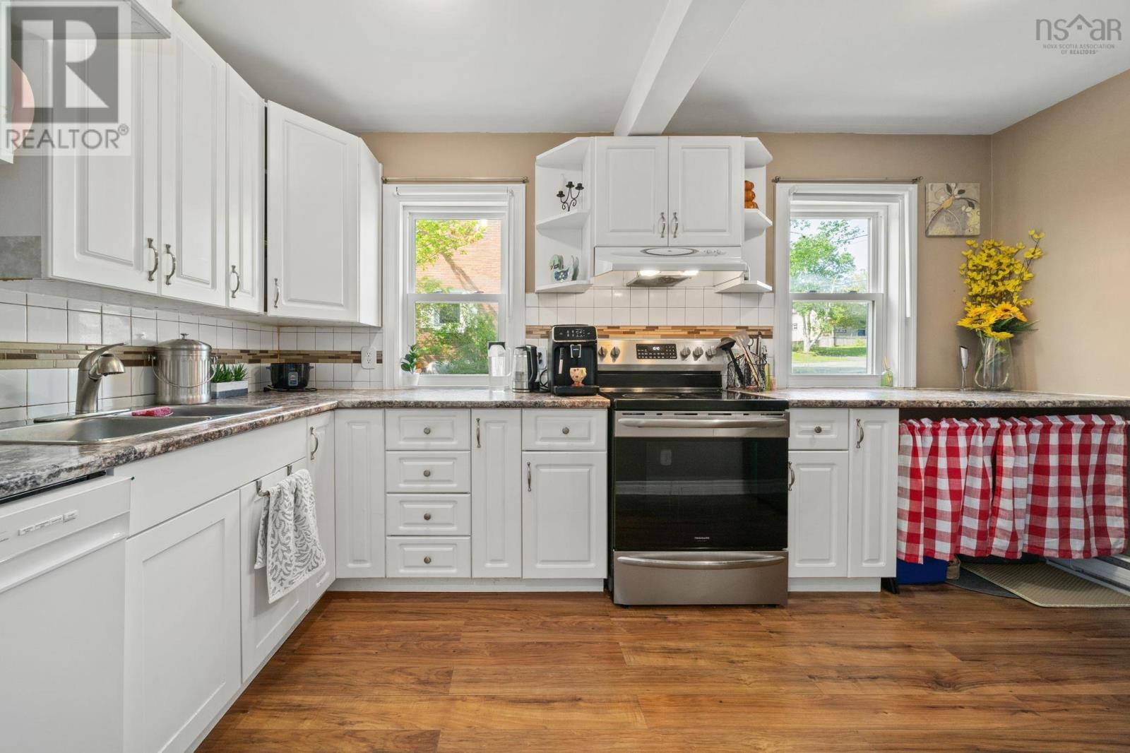 18 Avon Crescent, Spryfield, Nova Scotia  B3R 2E3 - Photo 9 - 202615347