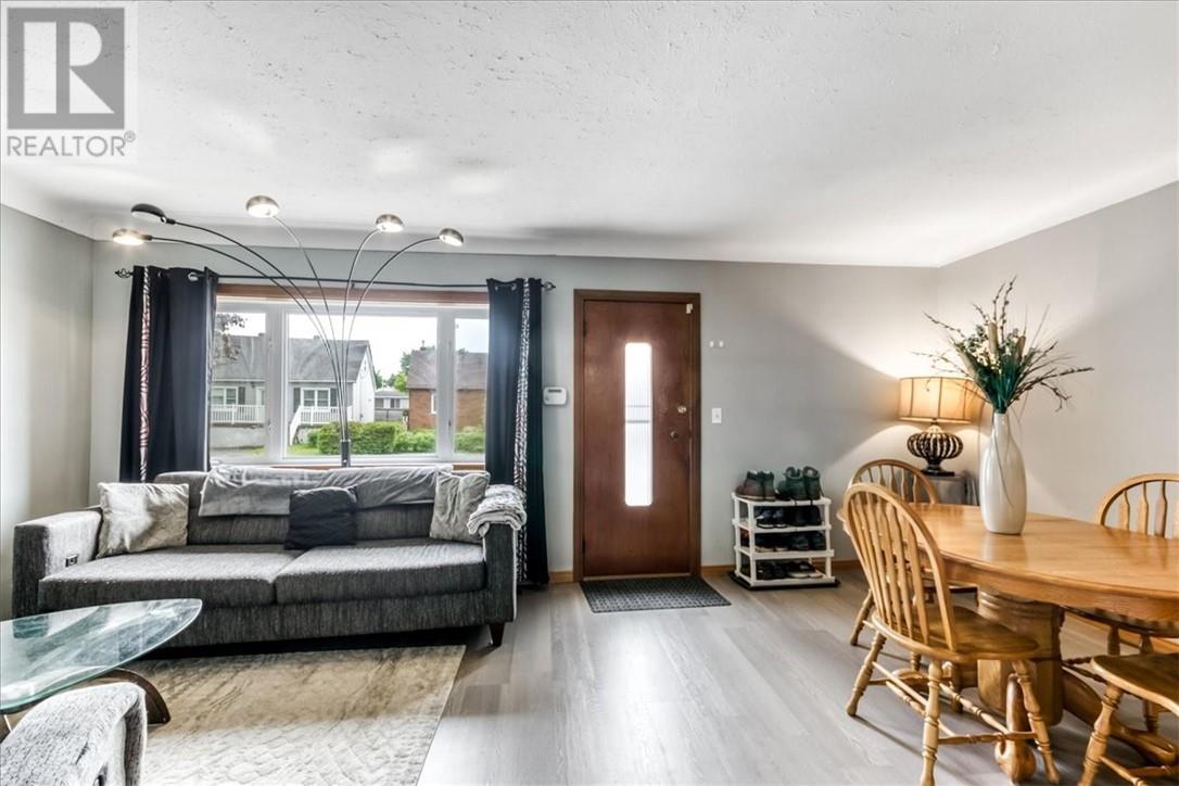 48 Vaughan, Capreol, Ontario  P0M 1H0 - Photo 6 - 2128747