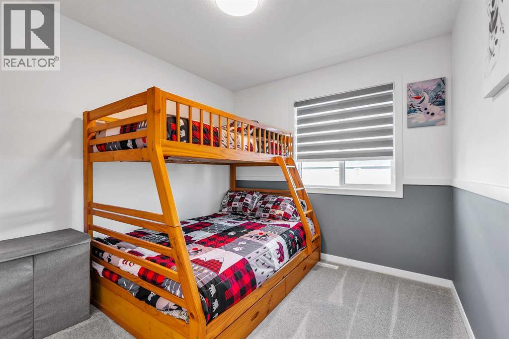 7 Emberside Park, Cochrane, Alberta  T4C 3H8 - Photo 24 - A2317838
