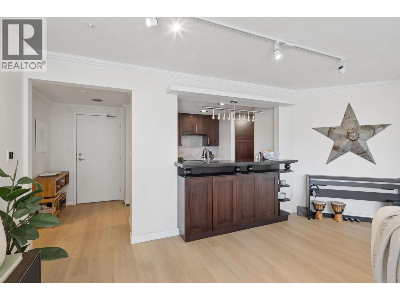 301 1502 Island Park Walk, Vancouver, British Columbia  V6H 3Z8 - Photo 9 - R3138788