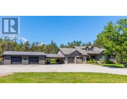 15 AUSTIN DRIVE, Kawartha Lakes, Ontario
