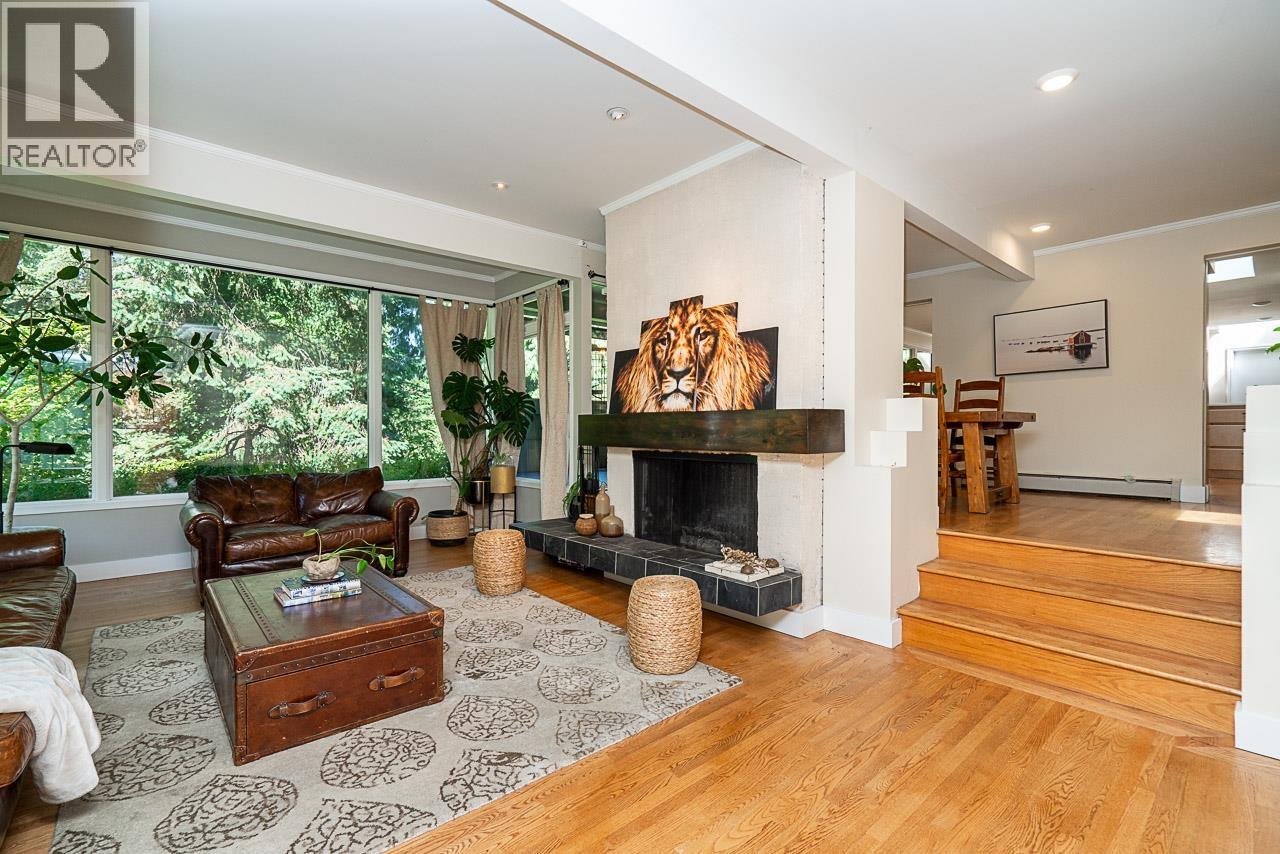 3841 Bayridge Avenue, West Vancouver, British Columbia  V7V 3J3 - Photo 3 - R3138790