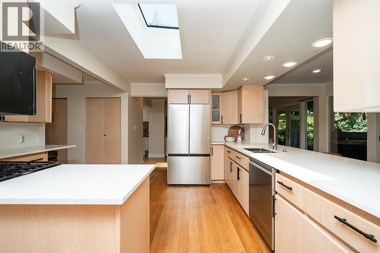 3841 Bayridge Avenue, West Vancouver, British Columbia  V7V 3J3 - Photo 8 - R3138790