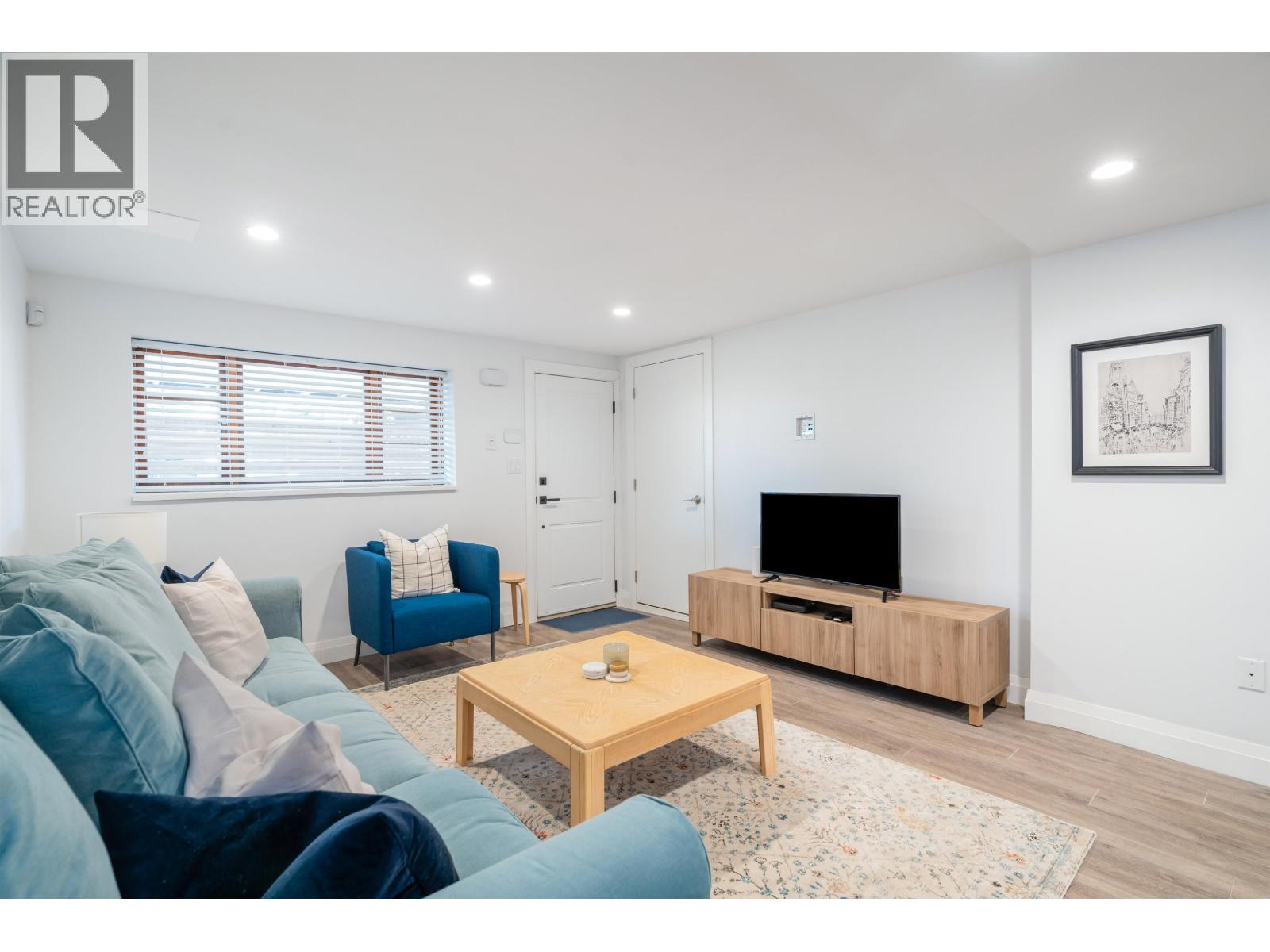 Lower 2621 E 5th Avenue, Vancouver, British Columbia  V5M 1N1 - Photo 11 - R3138803