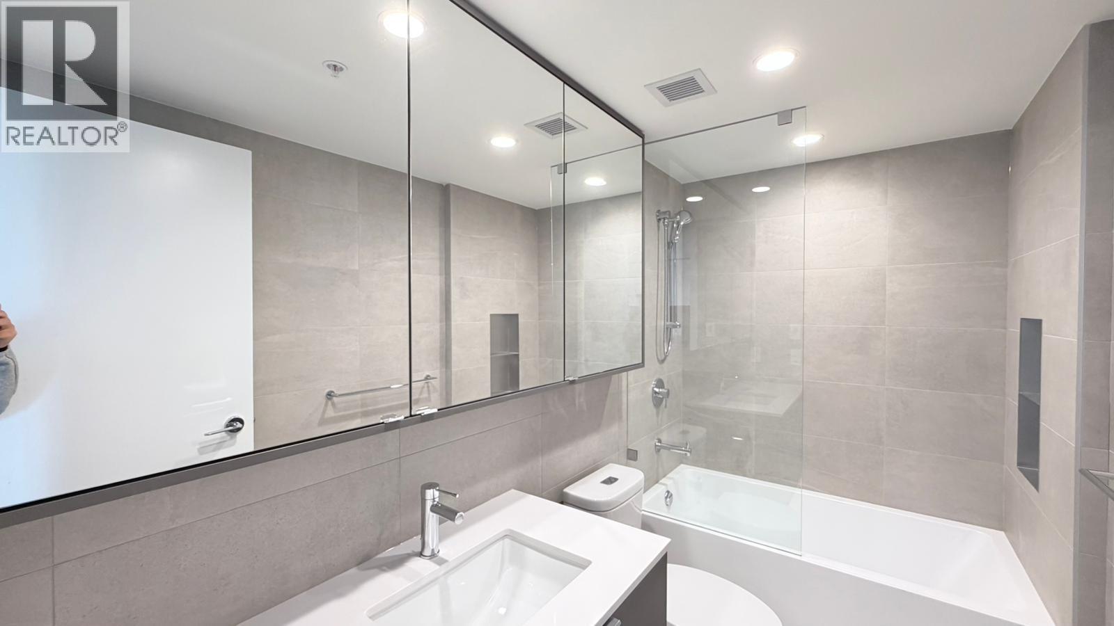 3701 2135 Springer Avenue, Burnaby, British Columbia  V5B 0C1 - Photo 19 - R3138809