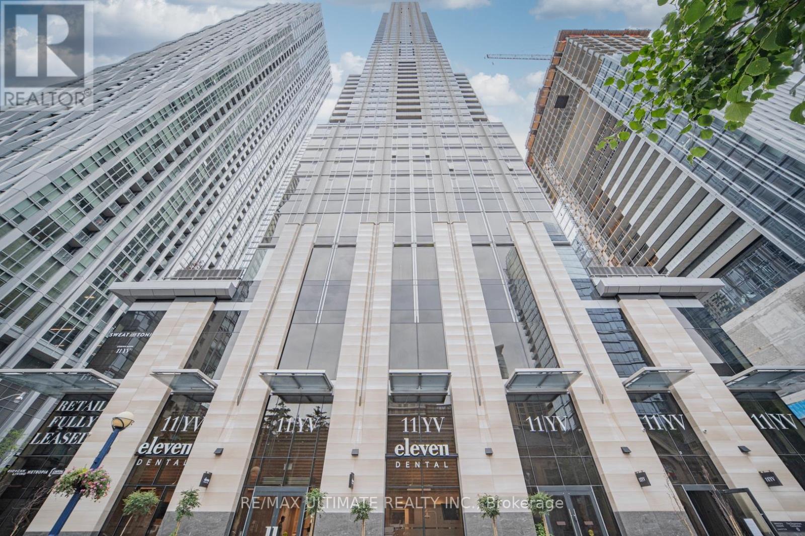 1902 - 11 YORKVILLE AVENUE, Toronto, Ontario