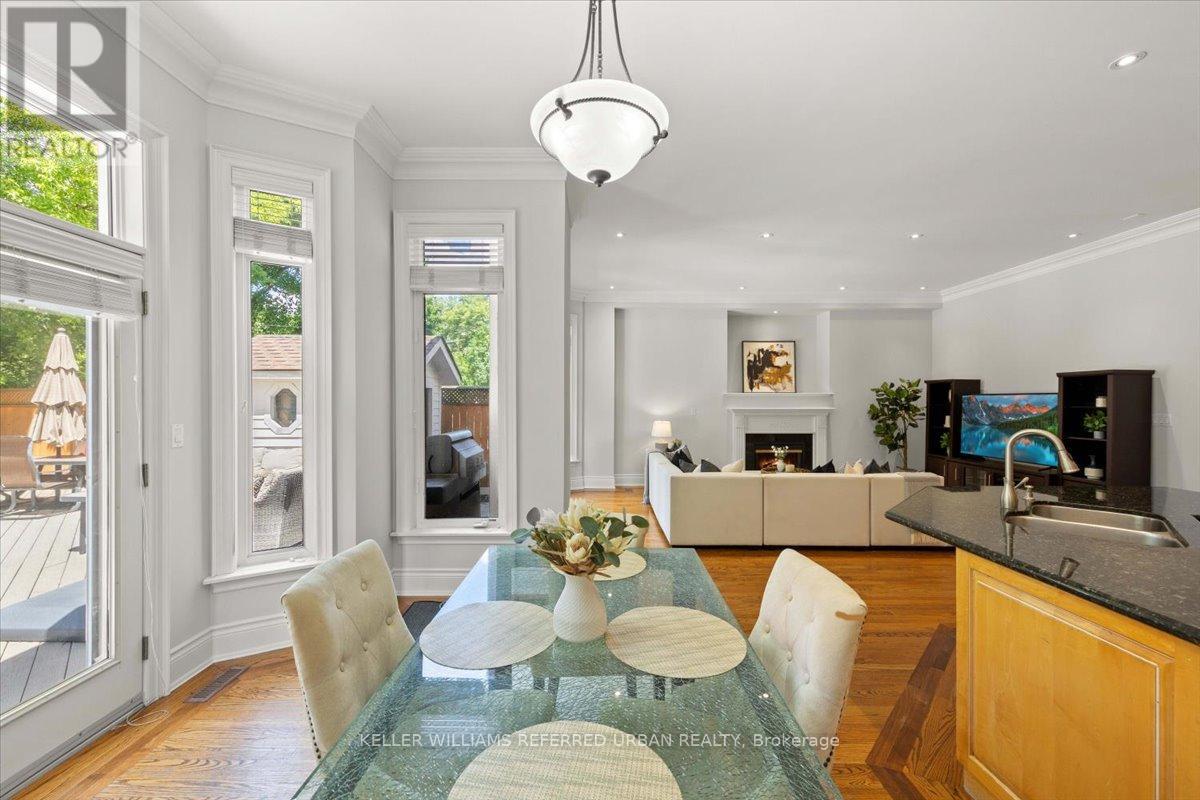 6 Wentworth Avenue, Toronto, Ontario  M2N 1T6 - Photo 12 - C13478200