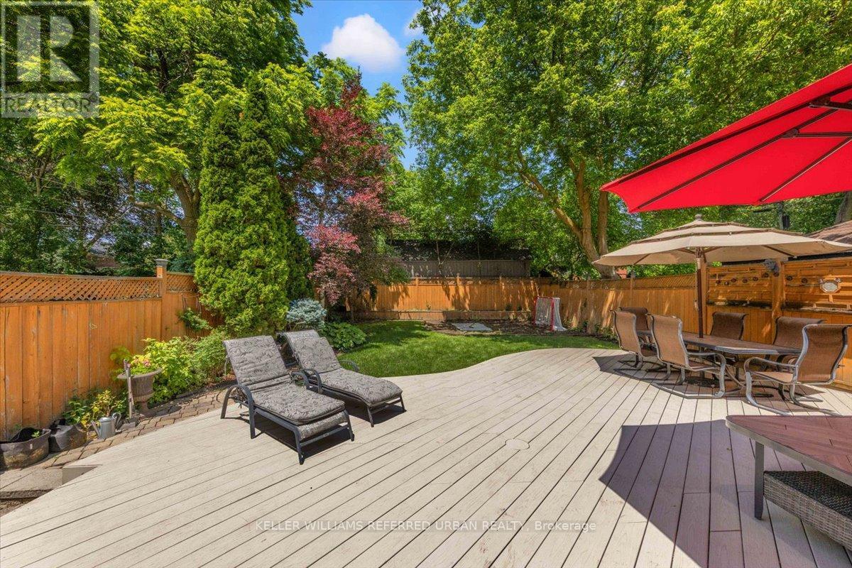 6 Wentworth Avenue, Toronto, Ontario  M2N 1T6 - Photo 15 - C13478200