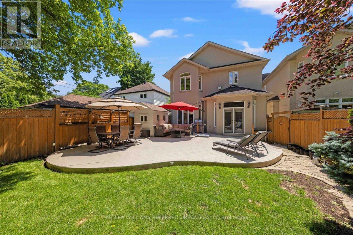 6 Wentworth Avenue, Toronto, Ontario  M2N 1T6 - Photo 2 - C13478200