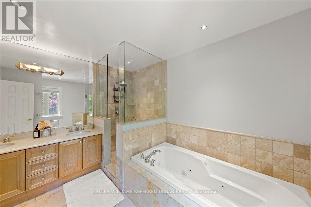 6 Wentworth Avenue, Toronto, Ontario  M2N 1T6 - Photo 22 - C13478200