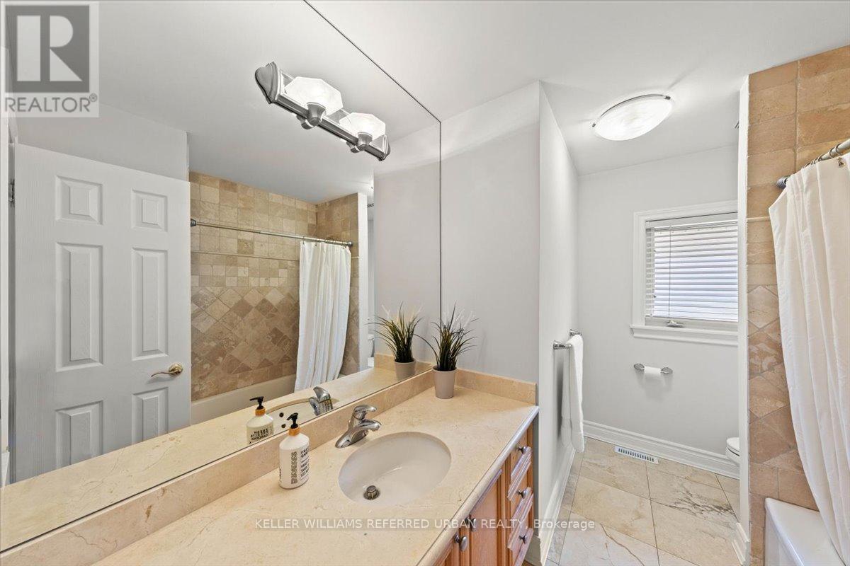 6 Wentworth Avenue, Toronto, Ontario  M2N 1T6 - Photo 27 - C13478200