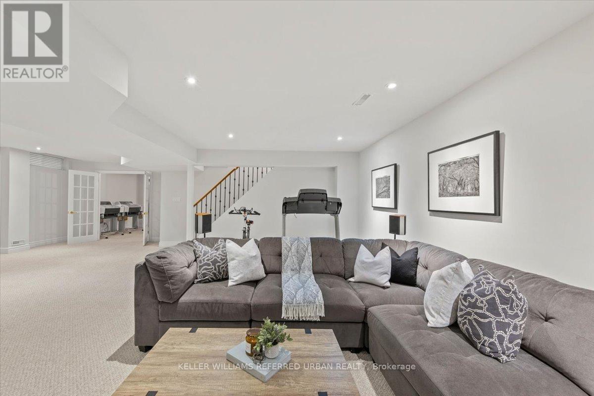 6 Wentworth Avenue, Toronto, Ontario  M2N 1T6 - Photo 30 - C13478200
